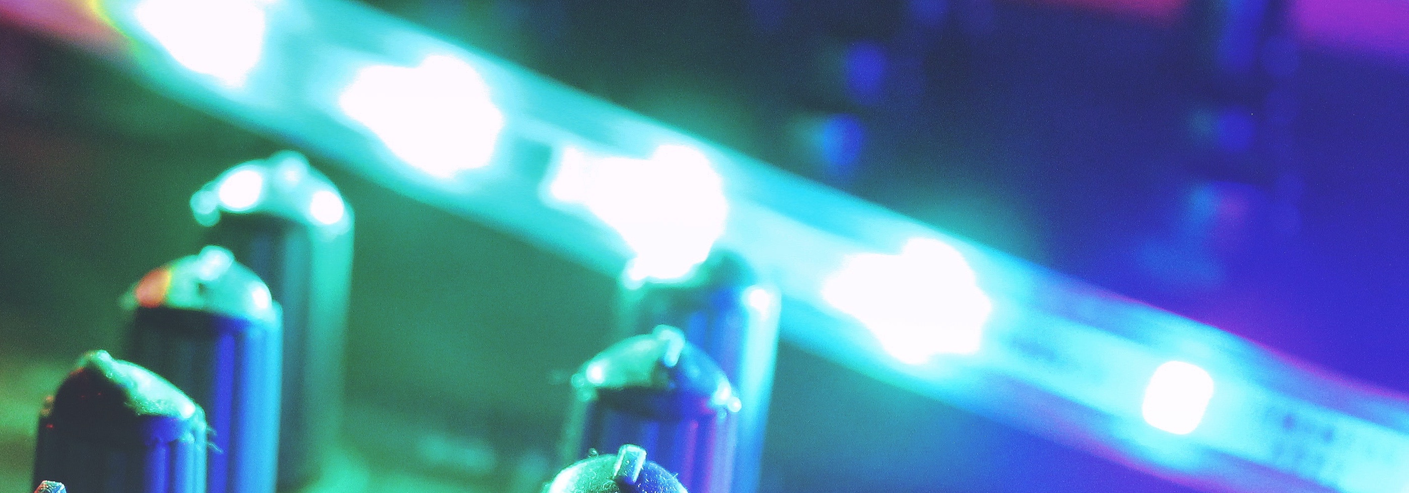 Decrypt the red led flash and green light ControllerV1